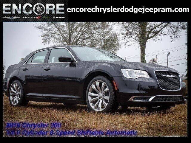 2019 Chrysler 300 Touring