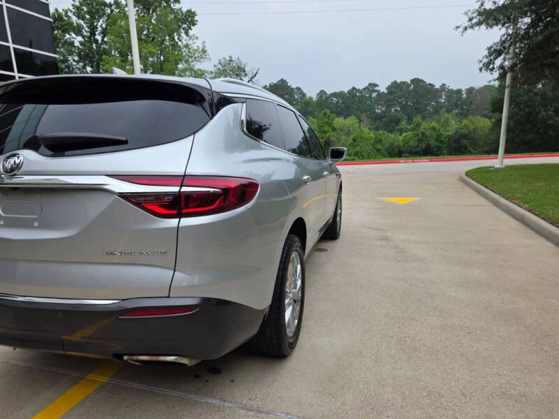 2019 Buick Enclave Essence