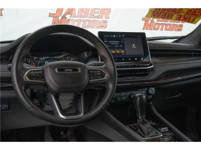 2023 Jeep Compass Altitude