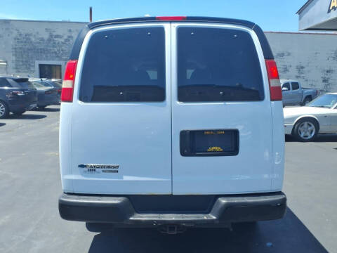 2013 Chevrolet Express LS 3500