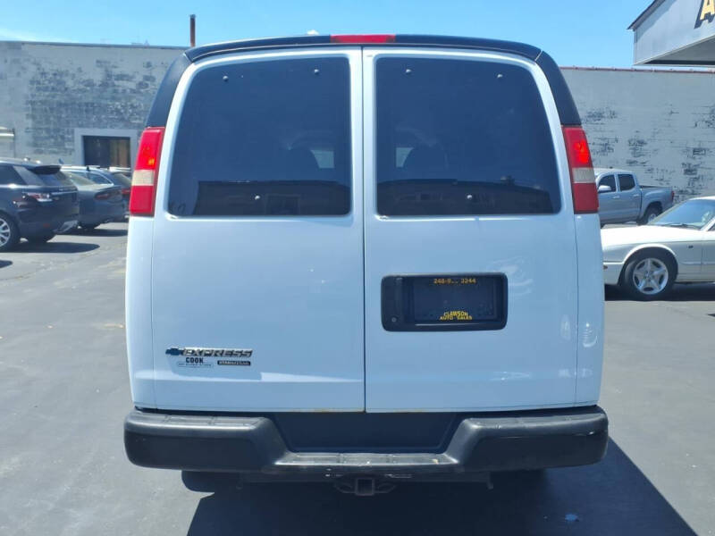 2013 Chevrolet Express LS 3500