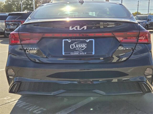 2023 Kia Forte GT-Line