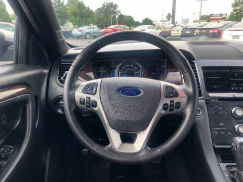 2015 Ford Taurus Limited