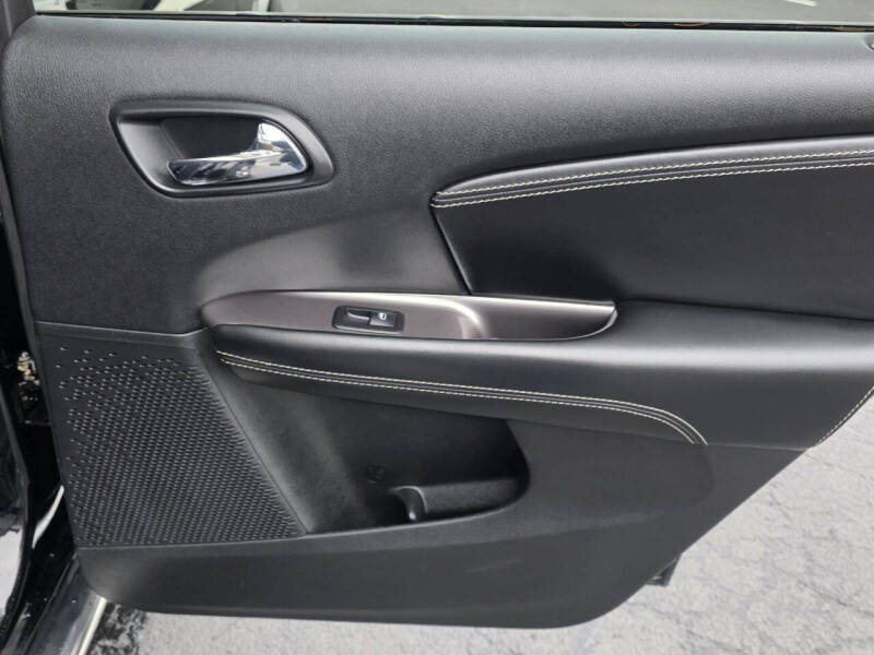 2016 Dodge Journey Crossroad