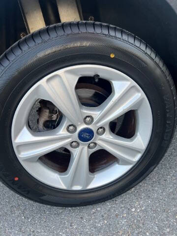 2016 Ford Escape SE