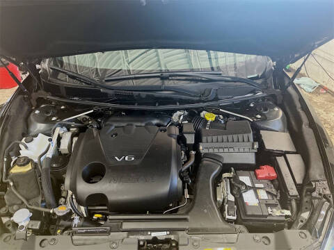 2023 Nissan Maxima 3.5 SR