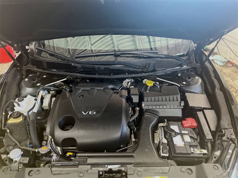 2023 Nissan Maxima 3.5 SR