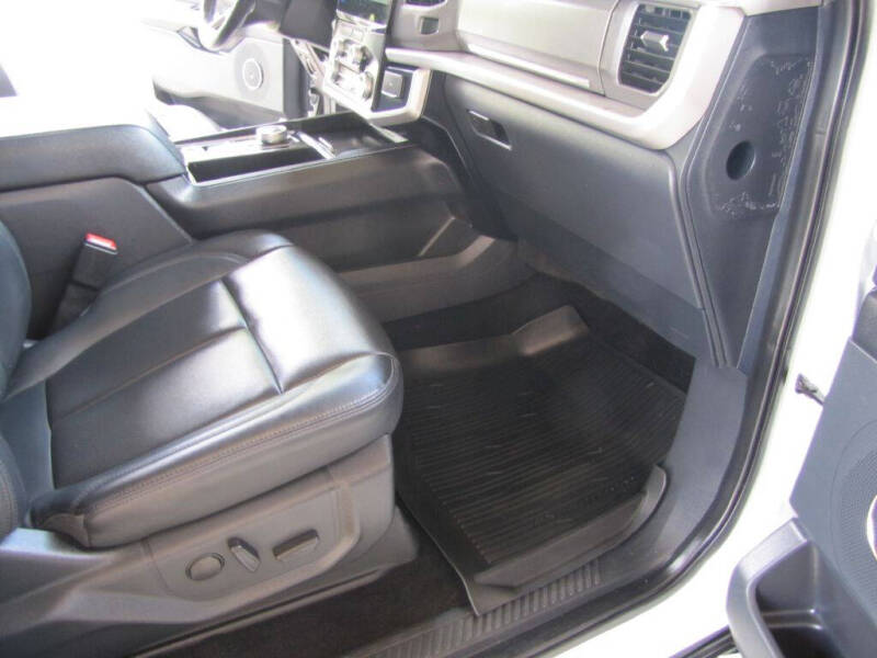 2022 Ford Expedition XLT