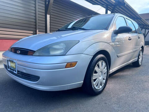 2004 Ford Focus for sale at VIking Auto Sales LLC in Salem OR