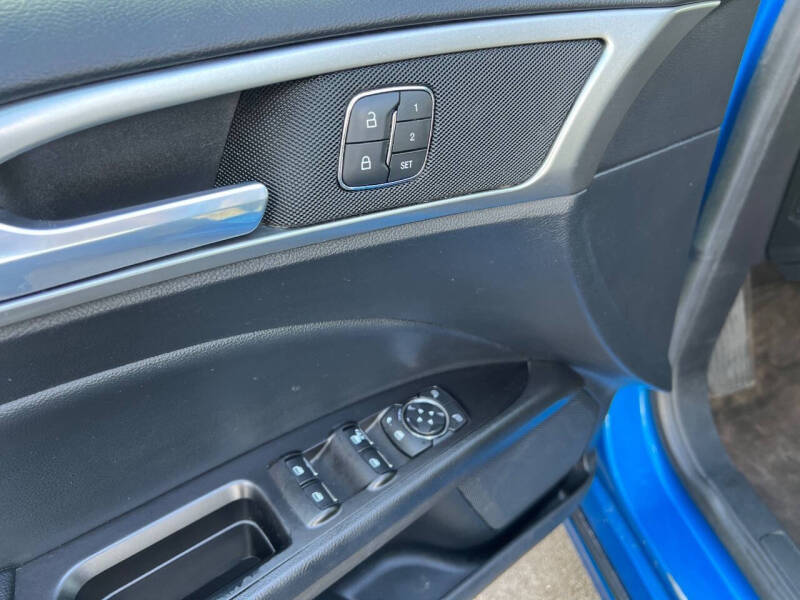 2019 Ford Fusion SEL