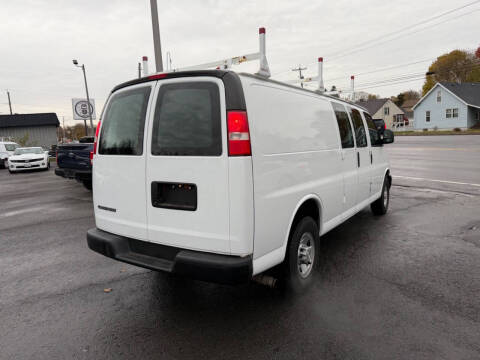 2017 Chevrolet Express 2500