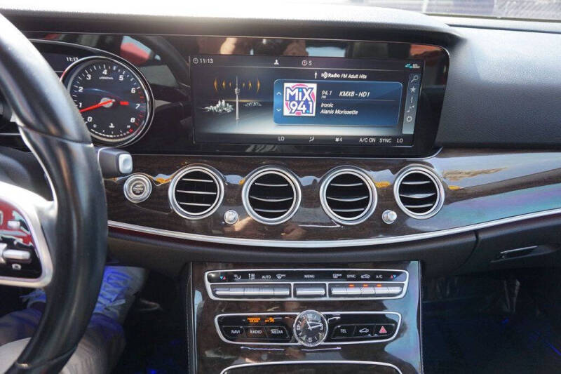 2019 Mercedes-Benz E-Class E 300