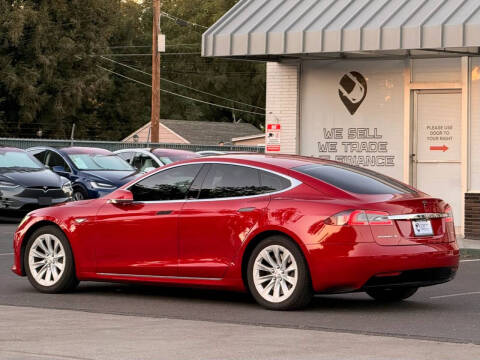 2016 Tesla Model S