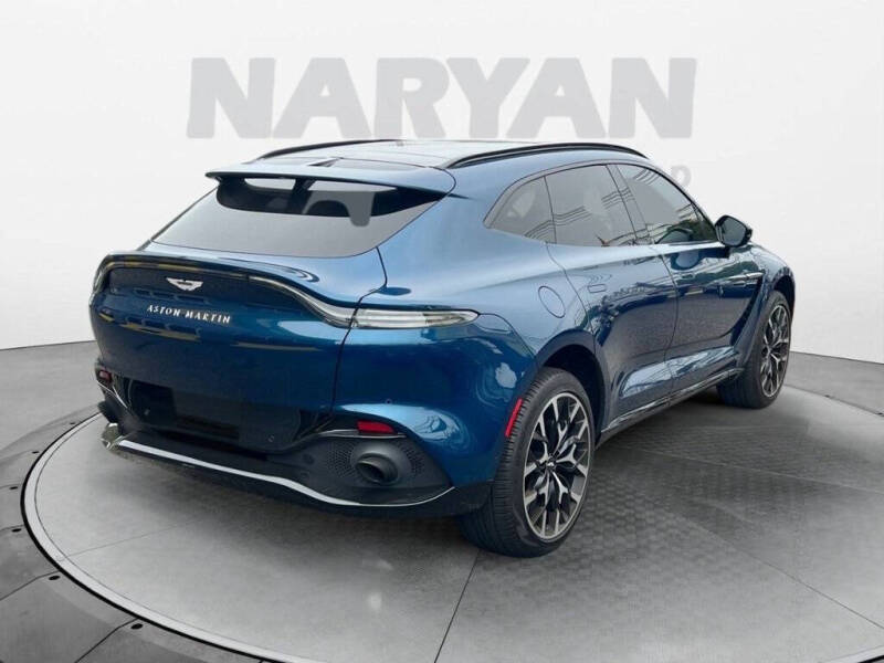 2021 Aston Martin DBX