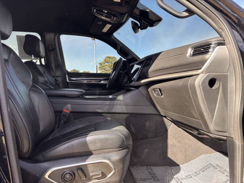 2022 Jeep Wagoneer Series III