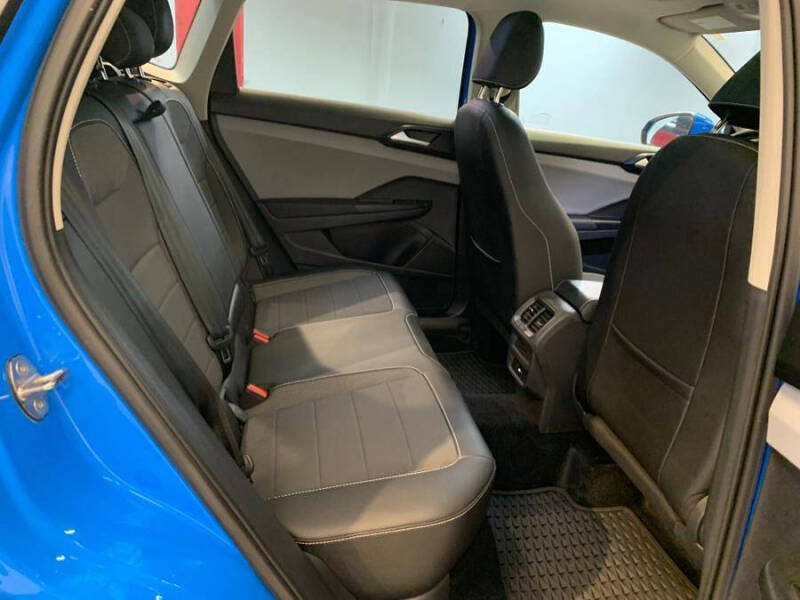 2022 Volkswagen Taos SE 4Motion