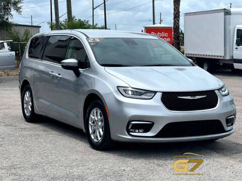 2023 Chrysler Pacifica Touring L