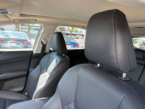 2025 Lexus NX 450h+