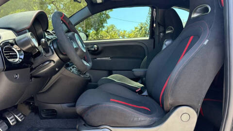 2015 FIAT 500 Abarth