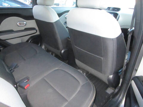 2016 Kia Soul +