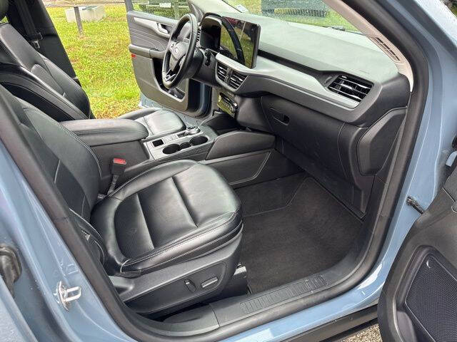 2024 Ford Escape Platinum