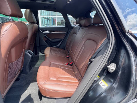 2016 Audi Q3 2.0T quattro Premium Plus