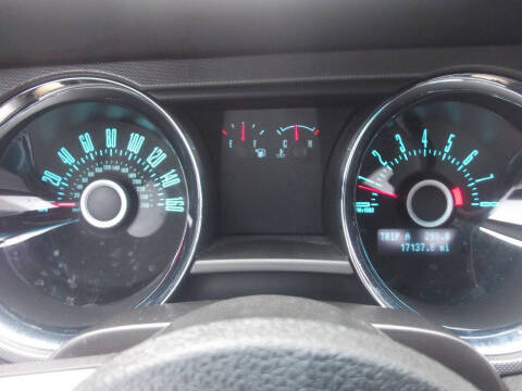 2013 Ford Mustang V6