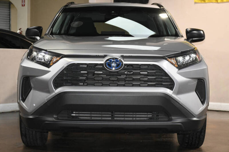 2022 Toyota RAV4 Hybrid LE