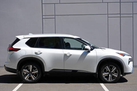 2024 Nissan Rogue SL