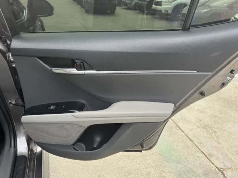 2019 Toyota Camry Hybrid