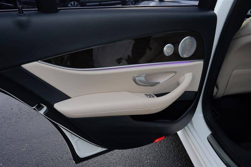 2019 Mercedes-Benz E-Class E 300