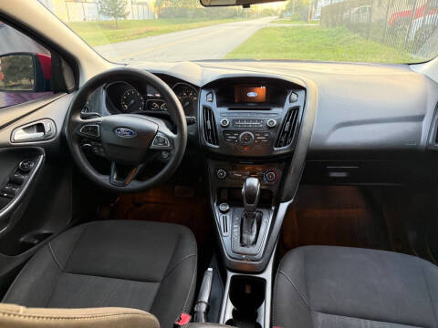 2017 Ford Focus SE