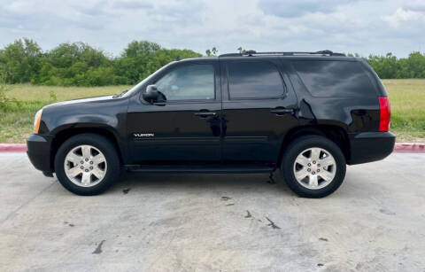 2011 GMC Yukon SLE