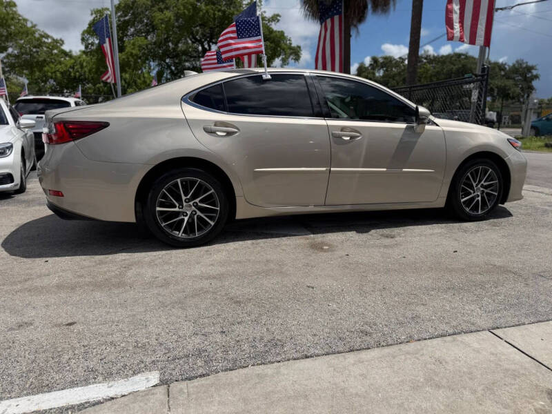 2016 Lexus ES 350