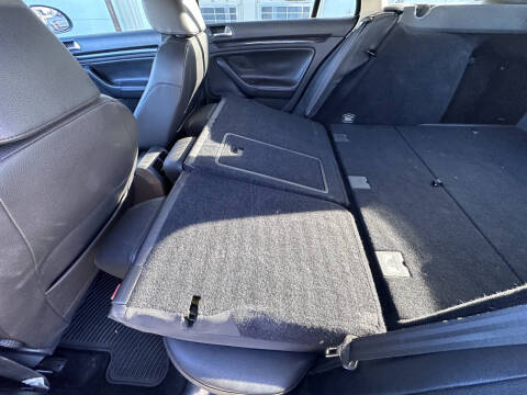 2011 Volkswagen Jetta SportWagen TDI