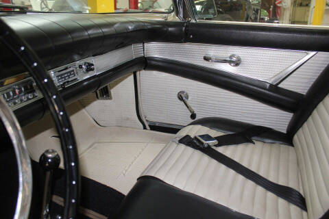 1957 Ford Thunderbird