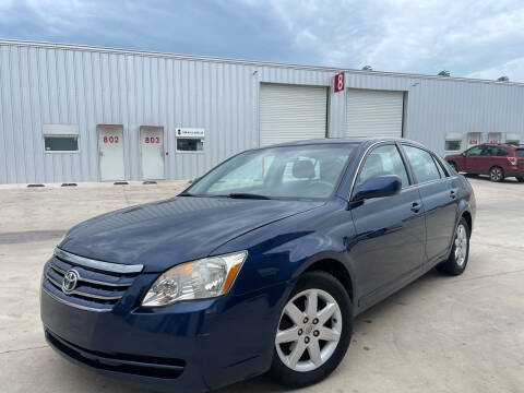 2006 Toyota Avalon for sale at Hatimi Auto LLC in Buda TX