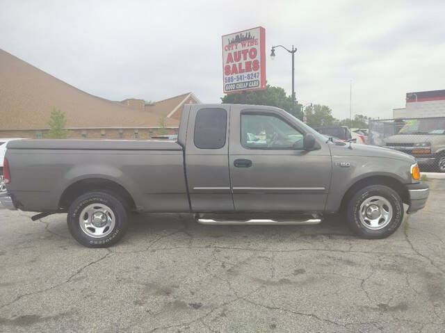 2004 Ford F-150 HERITAGE XLT