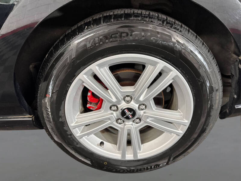 2013 Ford Mustang V6