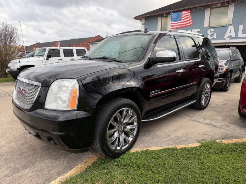 2011 GMC Yukon Denali