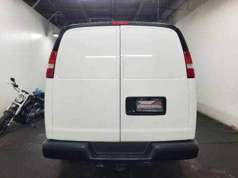 2019 Chevrolet Express 3500