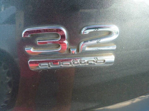 2012 Audi Q5 3.2 quattro Premium Plus