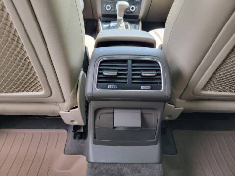 2013 Audi Q5 2.0T quattro Premium