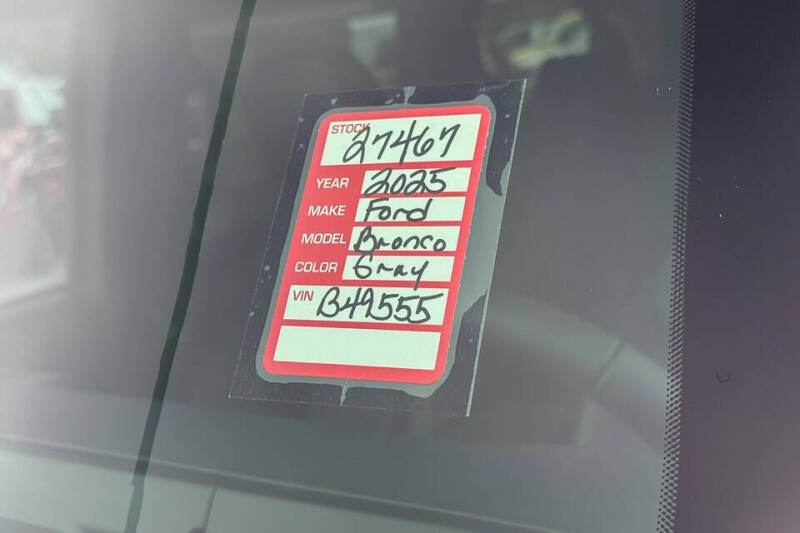 2025 Ford Bronco Badlands