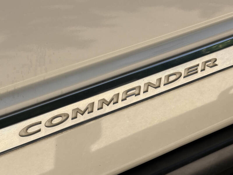 2010 Jeep Commander Limited