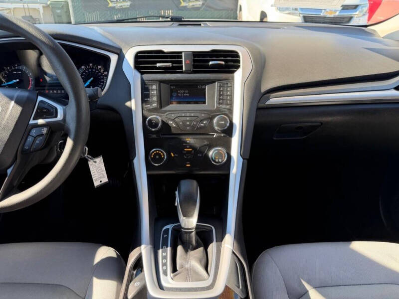 2014 Ford Fusion S