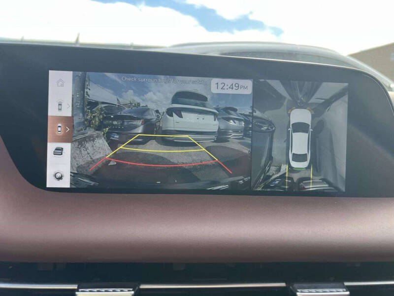 2023 Genesis G90 3.5T e-Supercharger