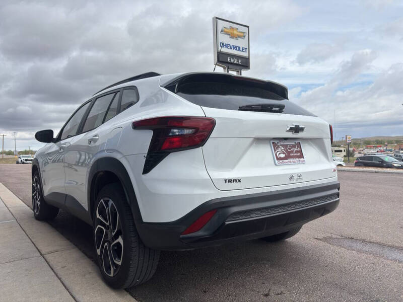 2025 Chevrolet Trax RS