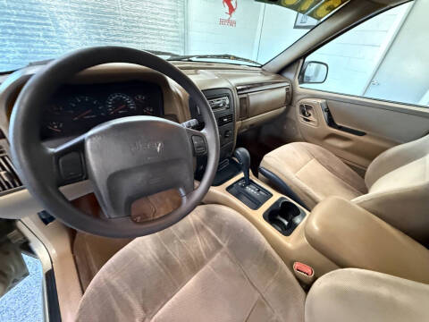 2000 Jeep Grand Cherokee Laredo