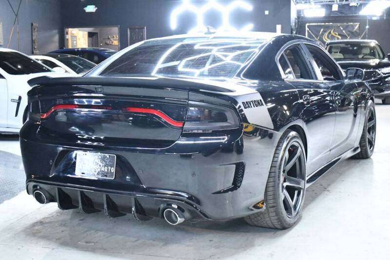 2017 Dodge Charger Daytona 392